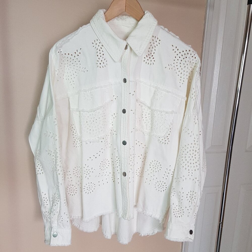 Zara woman eyelet embroidered shirt